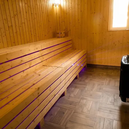 Mio Hotel 4*