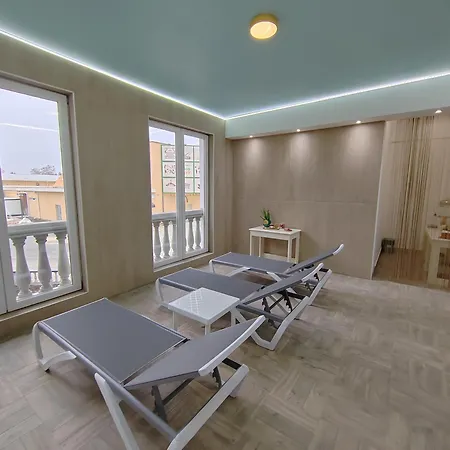 Mio Hotel 4*