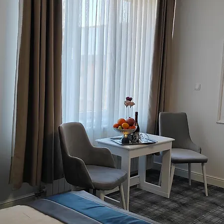 Hotel Mio 4*